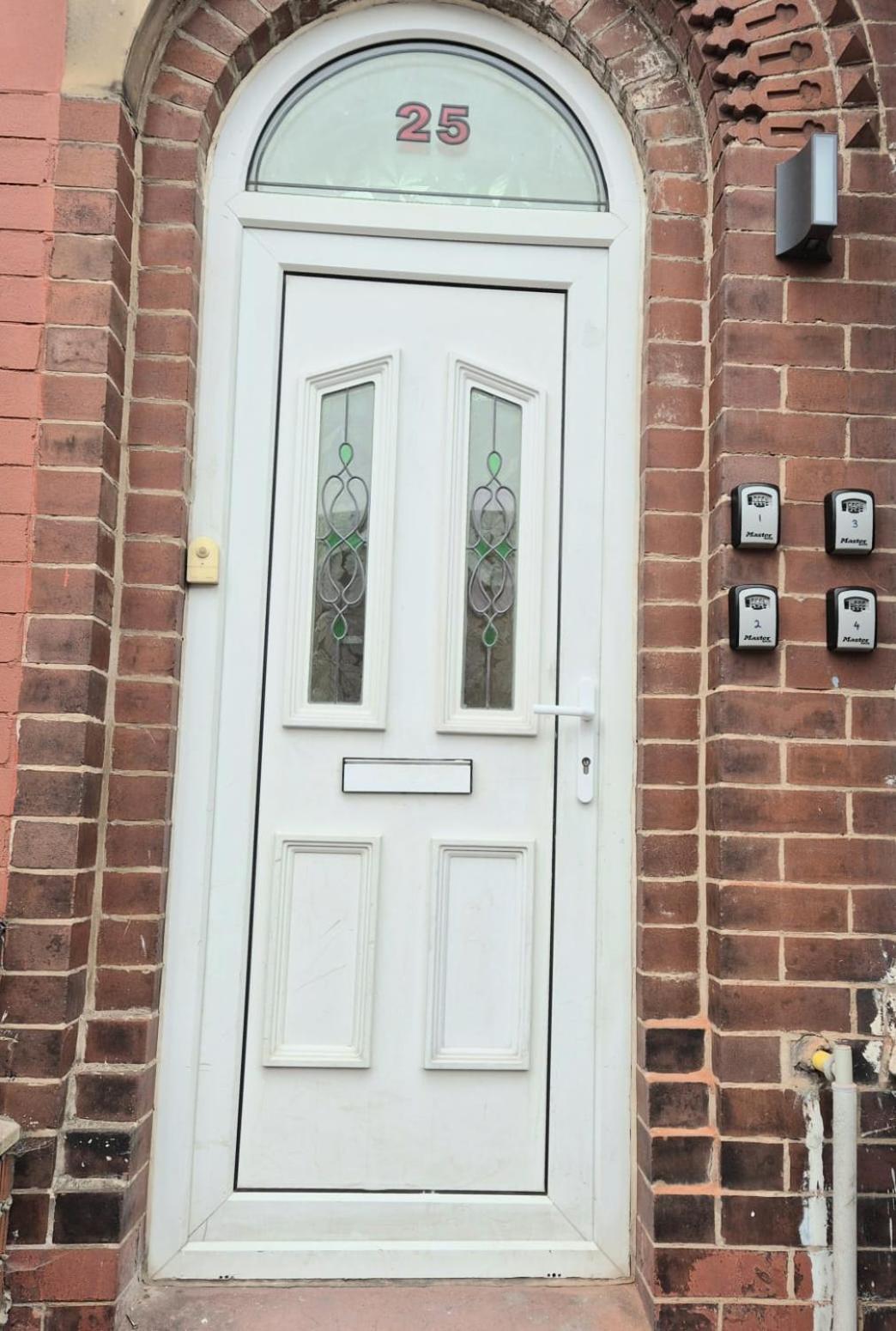 Rooms In Manchester 6 Minutes Drive To Victoria Station Exterior foto