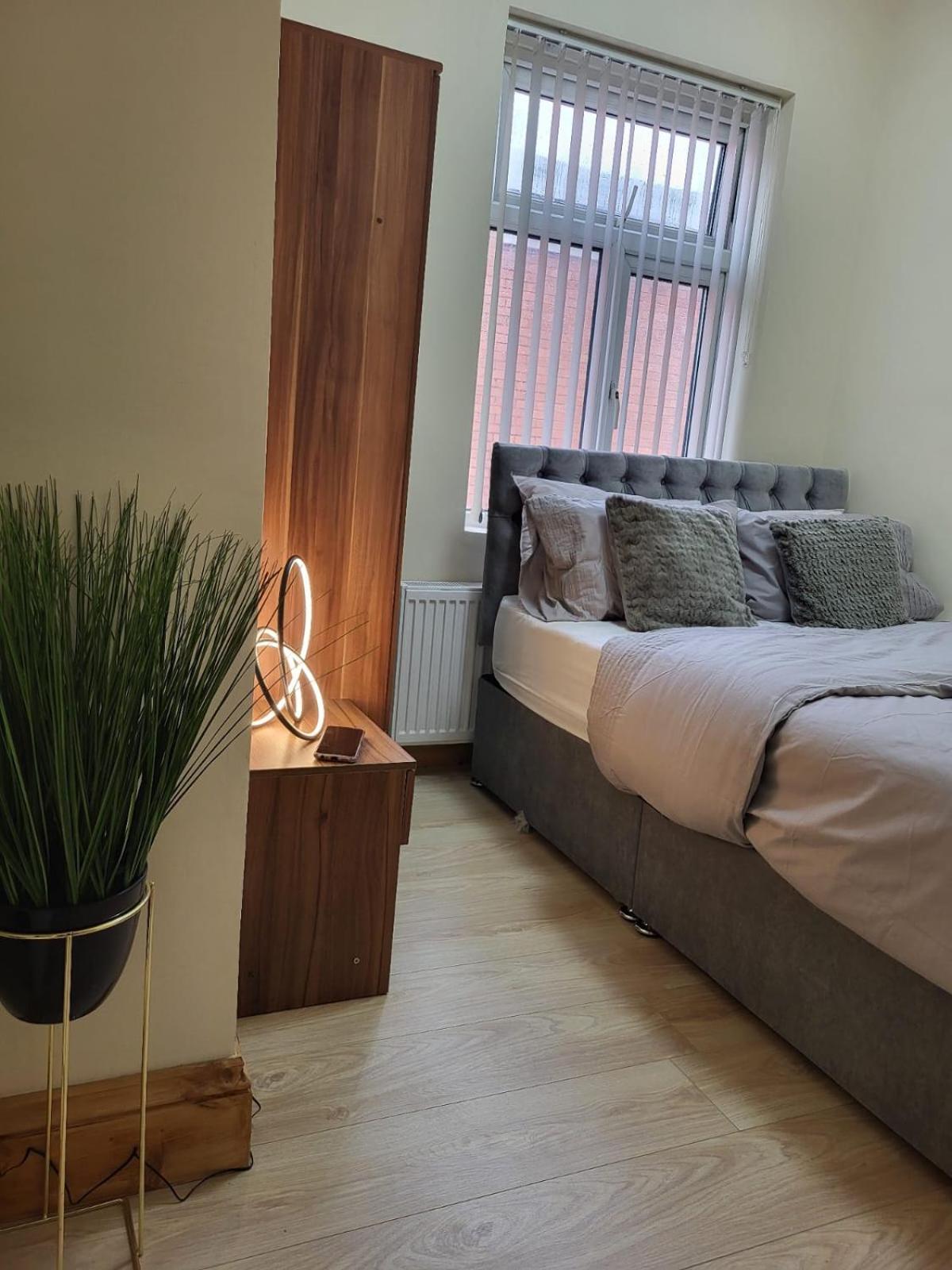 Rooms In Manchester 6 Minutes Drive To Victoria Station Quarto foto