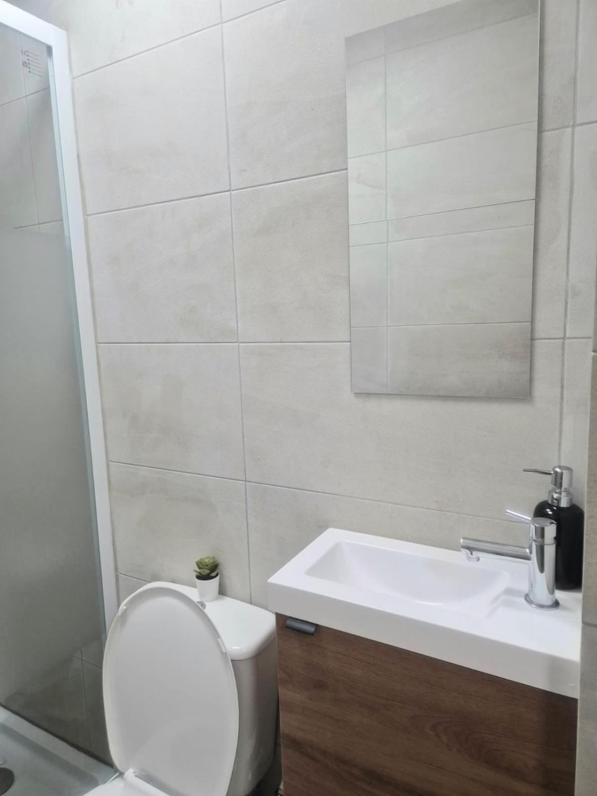 Rooms In Manchester 6 Minutes Drive To Victoria Station Exterior foto
